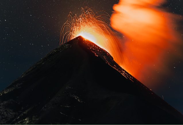 Volcán en erupción