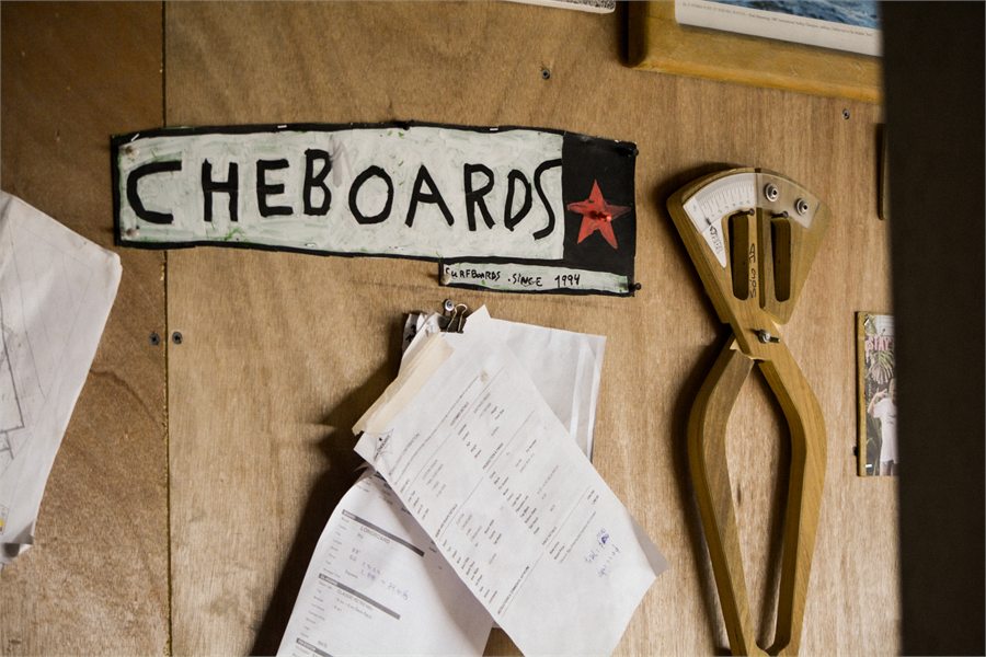Cartel del taller de Cheboards